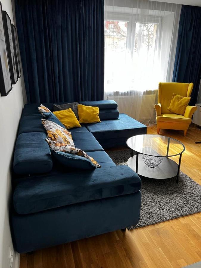 Family & Business Elegant Apartments Ul Astronautow Centrum Downtown - 3 Bedroom, Parking كيلتشي المظهر الخارجي الصورة