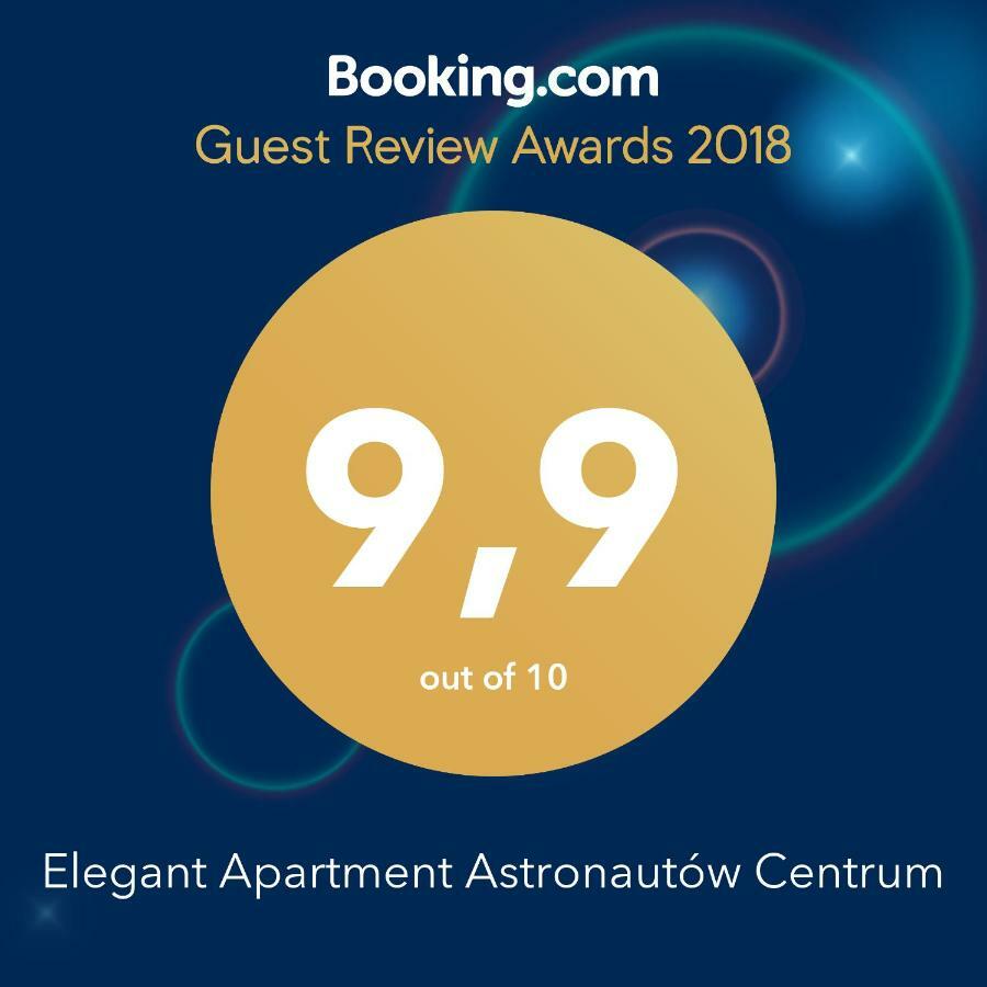 Family & Business Elegant Apartments Ul Astronautow Centrum Downtown - 3 Bedroom, Parking كيلتشي المظهر الخارجي الصورة